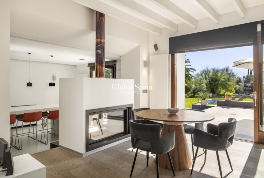 Resale - Semi-Detached -
Palma de Mallorca - Establiments