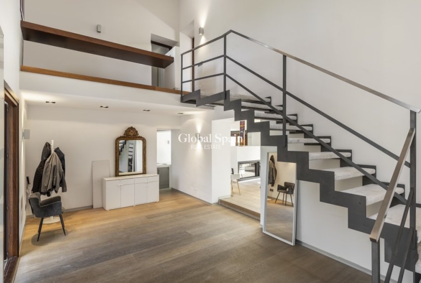 Resale - Semi-Detached -
Palma de Mallorca - Establiments