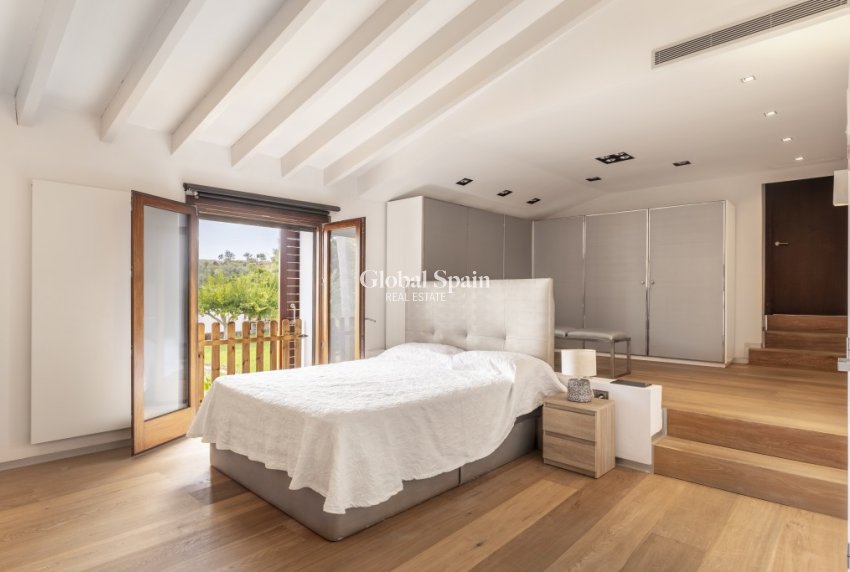 Resale - Semi-Detached -
Palma de Mallorca - Establiments