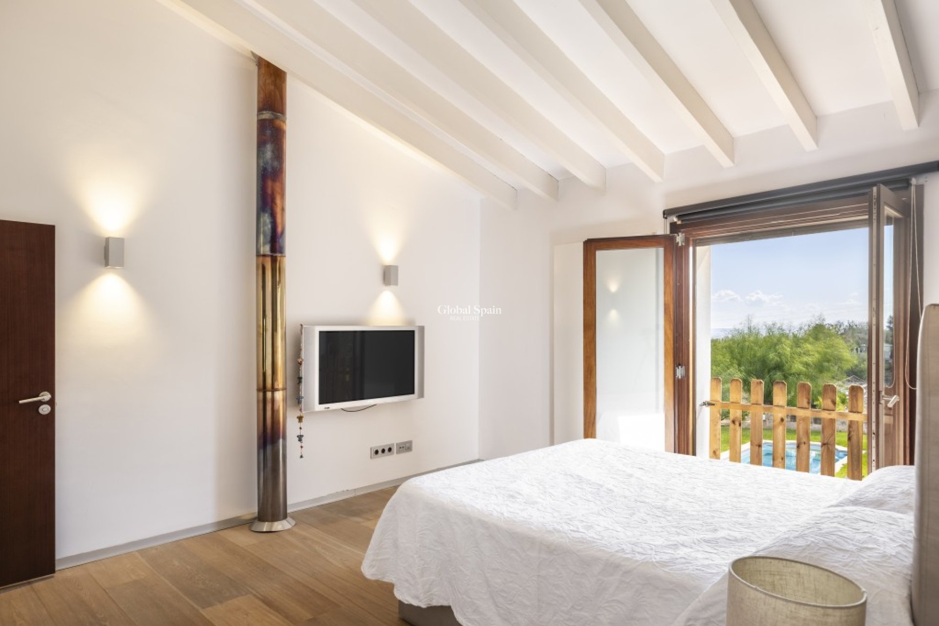 Resale - Semi-Detached -
Palma de Mallorca - Establiments