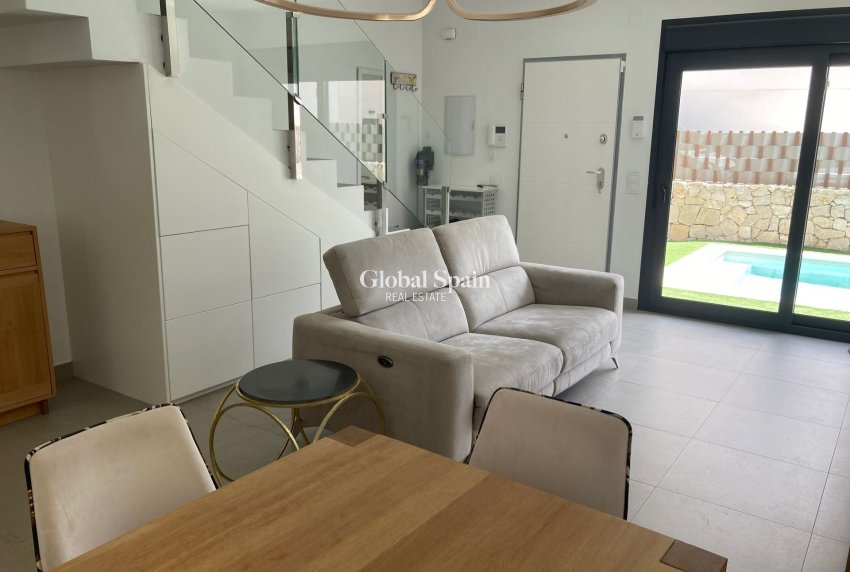 Resale - Semi-Detached -
PILAR DE LA HORADADA - Pilar de la Horadada