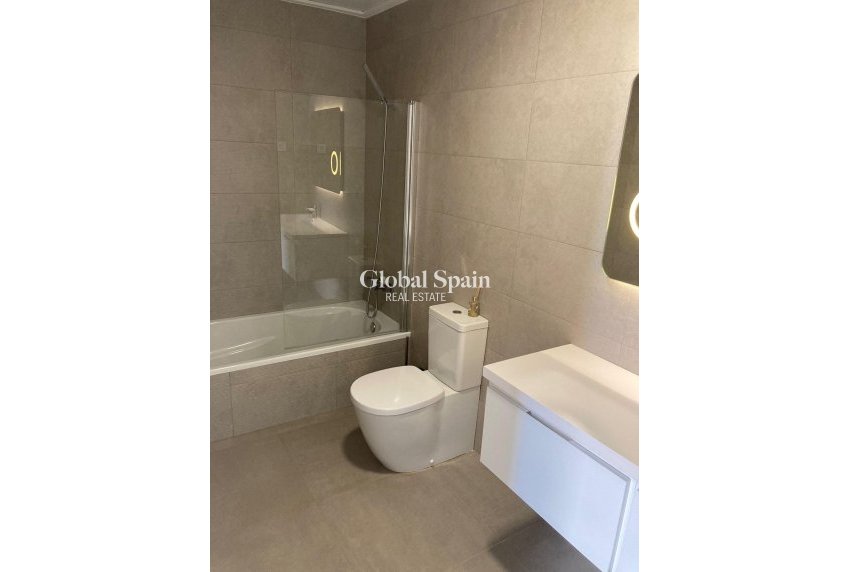 Resale - Semi-Detached -
PILAR DE LA HORADADA - Pilar de la Horadada