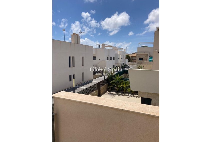 Resale - Semi-Detached -
PILAR DE LA HORADADA - Pilar de la Horadada