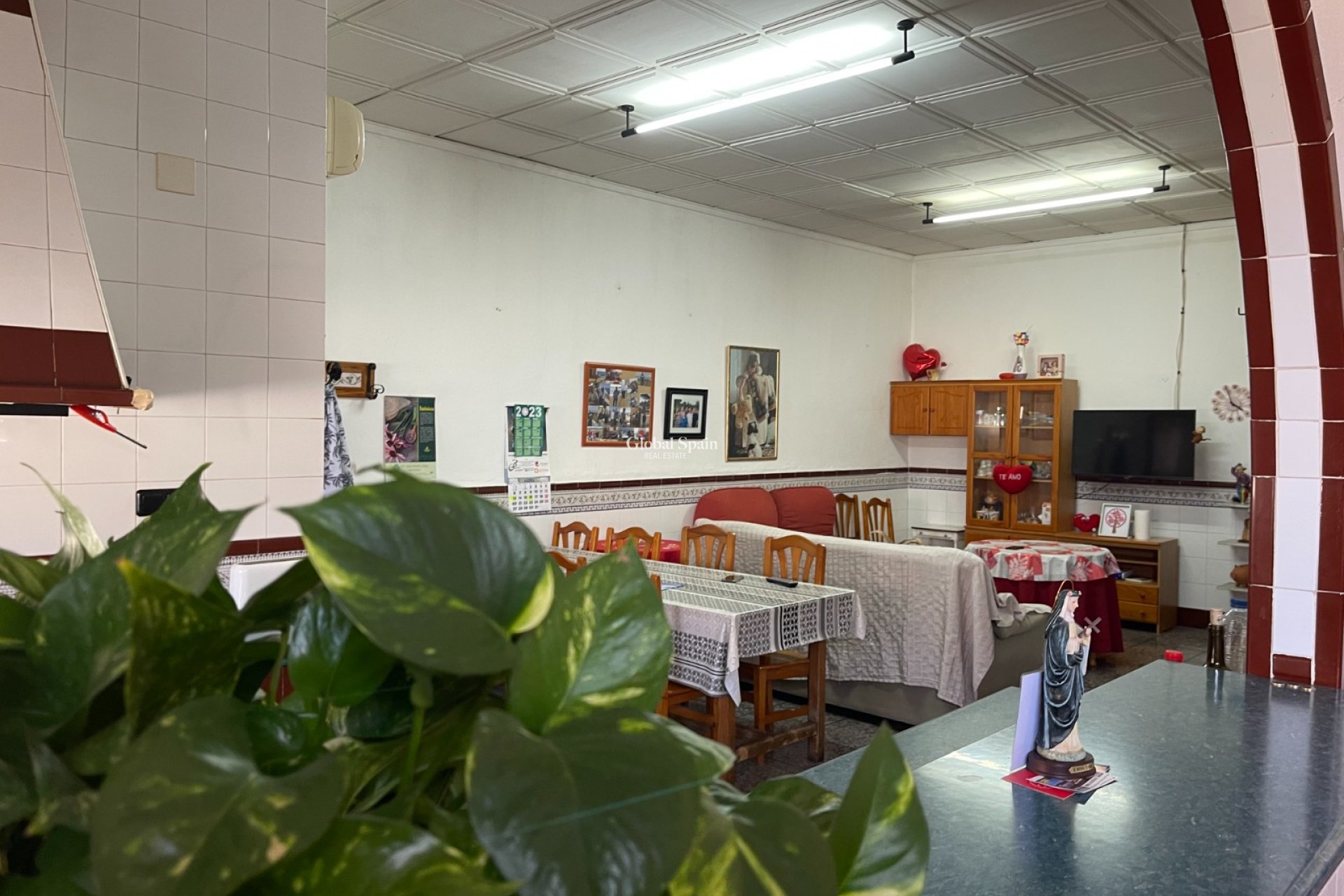 Resale - Semi-Detached -
SAN MIGUEL DE SALINAS - Pueblo