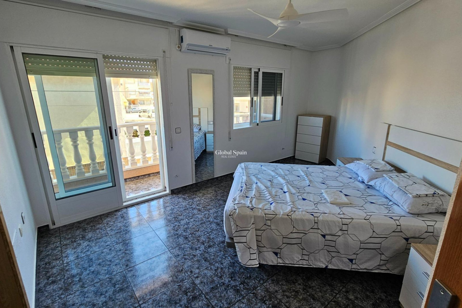 Resale - Semi-Detached -
SAN PEDRO DEL PINATAR - San Pedro de Pinatar