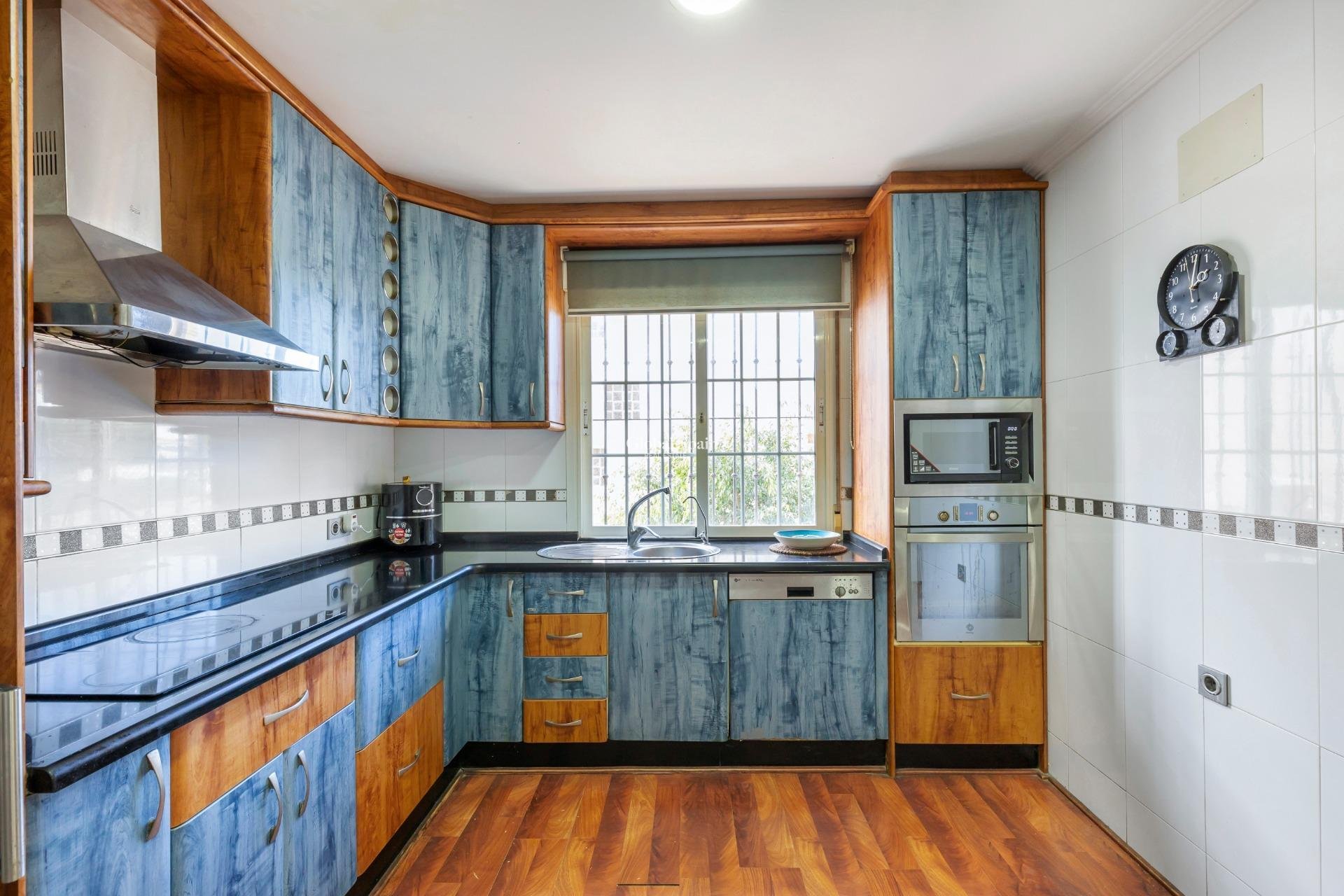 Resale - Semi-Detached -
TORREVIEJA - Aguas Nuevas