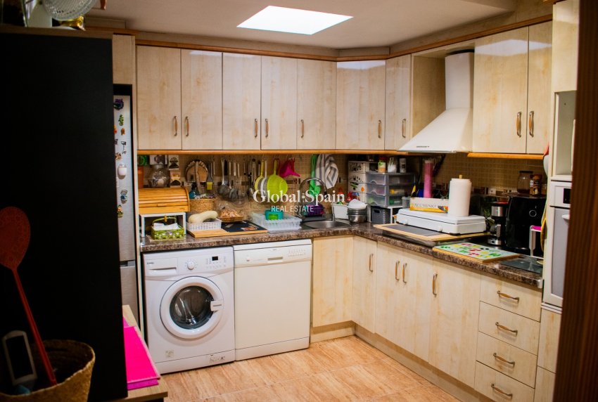 Resale - Semi-Detached -
TORREVIEJA - La Siesta - El Salado - Torreta