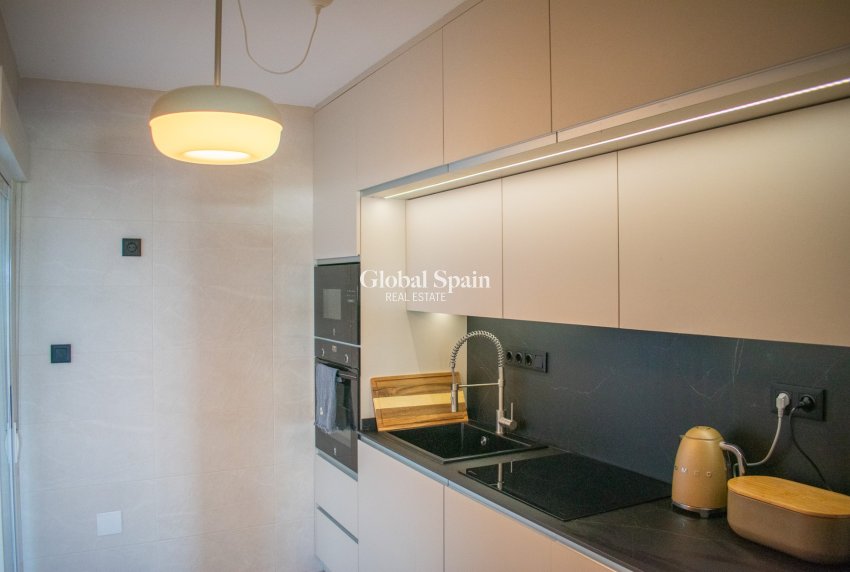 Resale - Semi-Detached -
TORREVIEJA - LOS BALCONES - LOS ALTOS