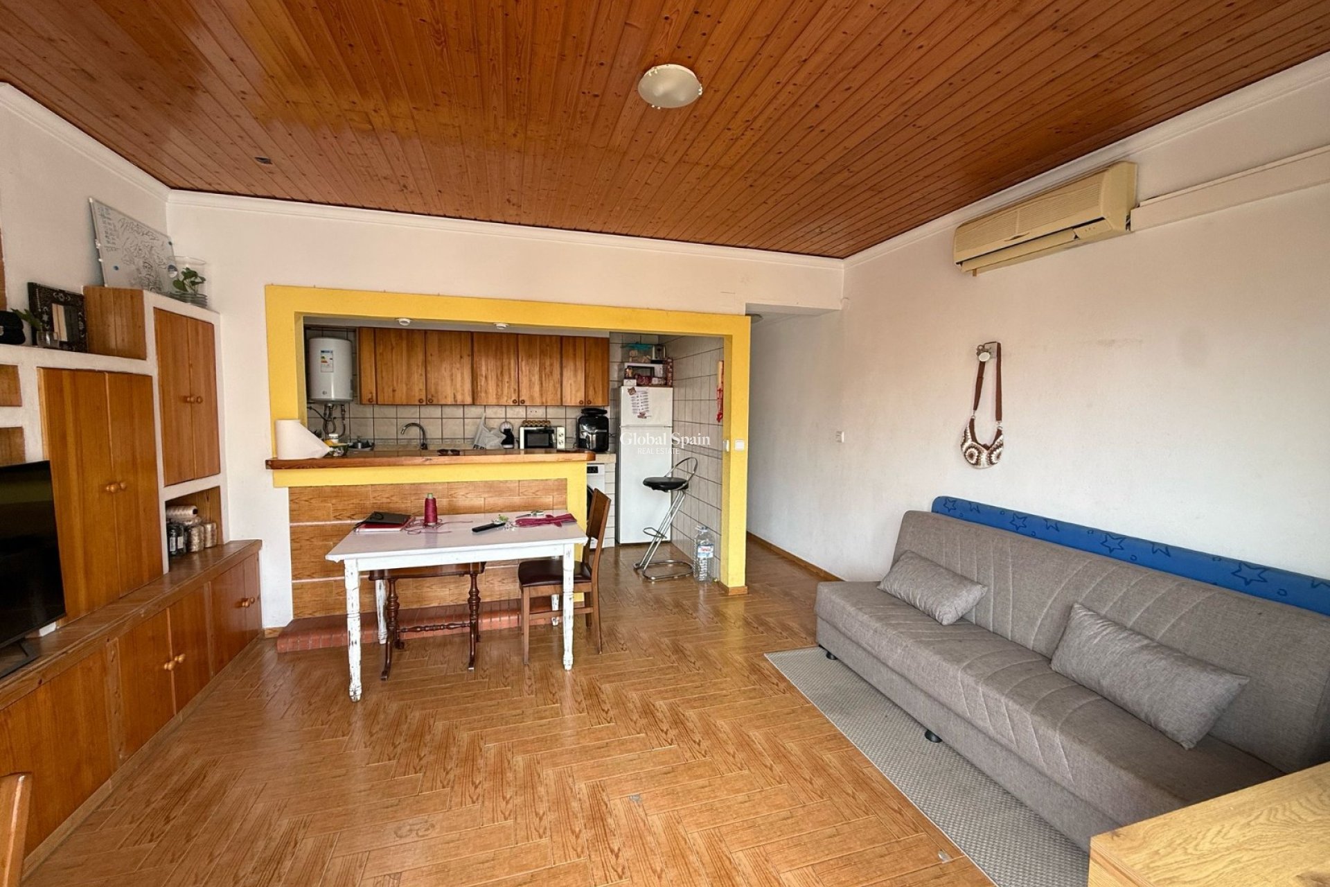 Resale - Study -
MORAIRA_TEULADA - center