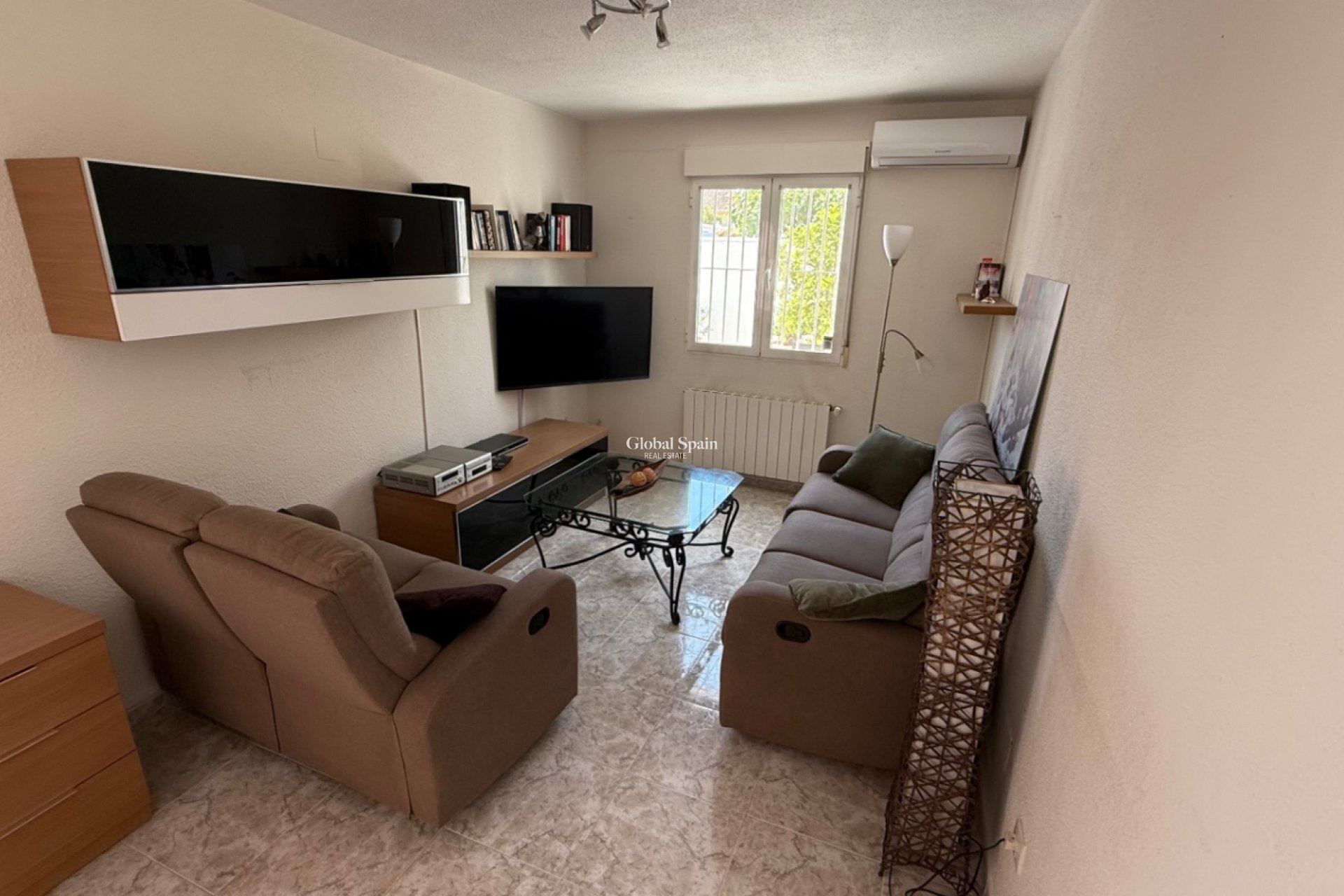Resale - terraced_house -
TORREVIEJA - Costa Blanca Sur