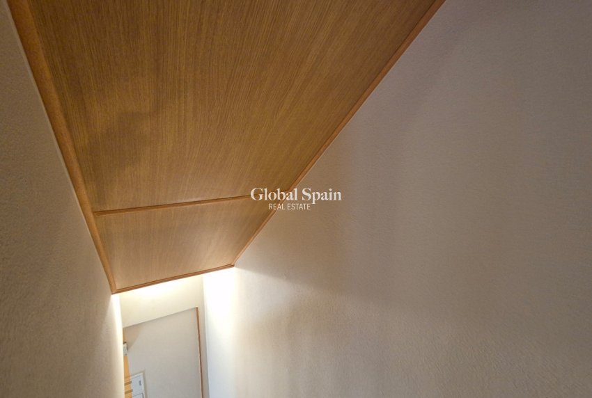 Resale - terraced_house -
TORREVIEJA - Costa Blanca Sur