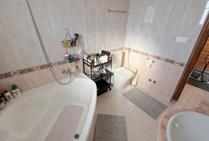 Resale - terraced_house -
TORREVIEJA - Costa Blanca Sur