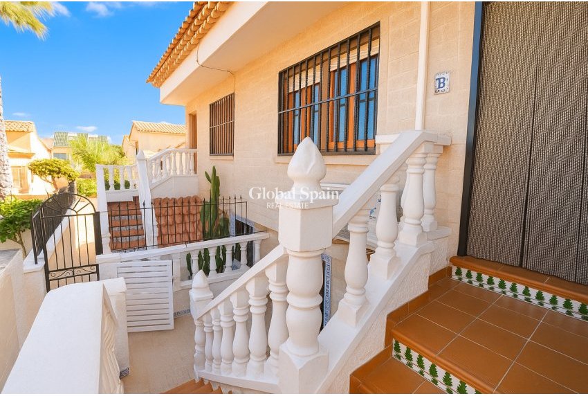 Resale - Terraced house / Townhouse -
LA MATA