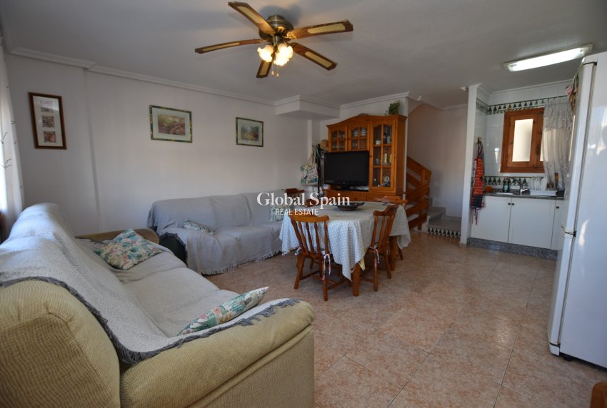 Resale - Terraced house / Townhouse -
LA MATA