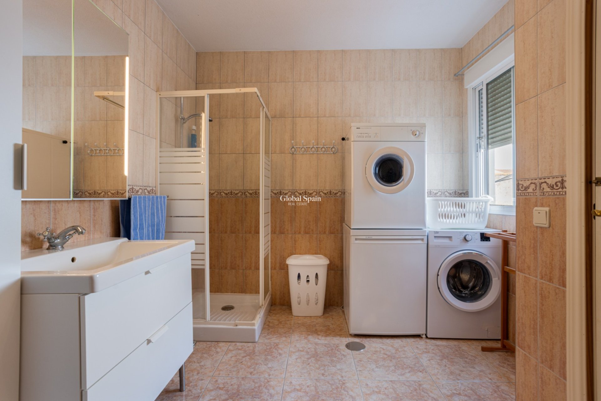 Resale - Terraced house / Townhouse -
TORREVIEJA - La Siesta