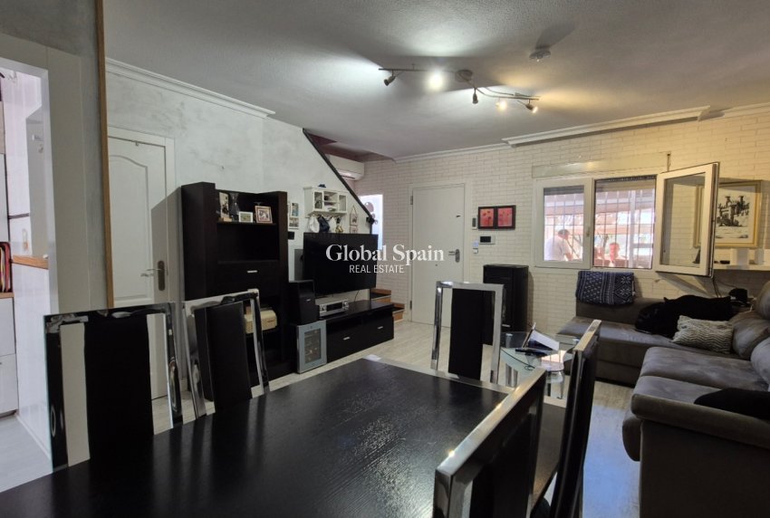 Resale - town_house -
TORREVIEJA - Costa Blanca Sur