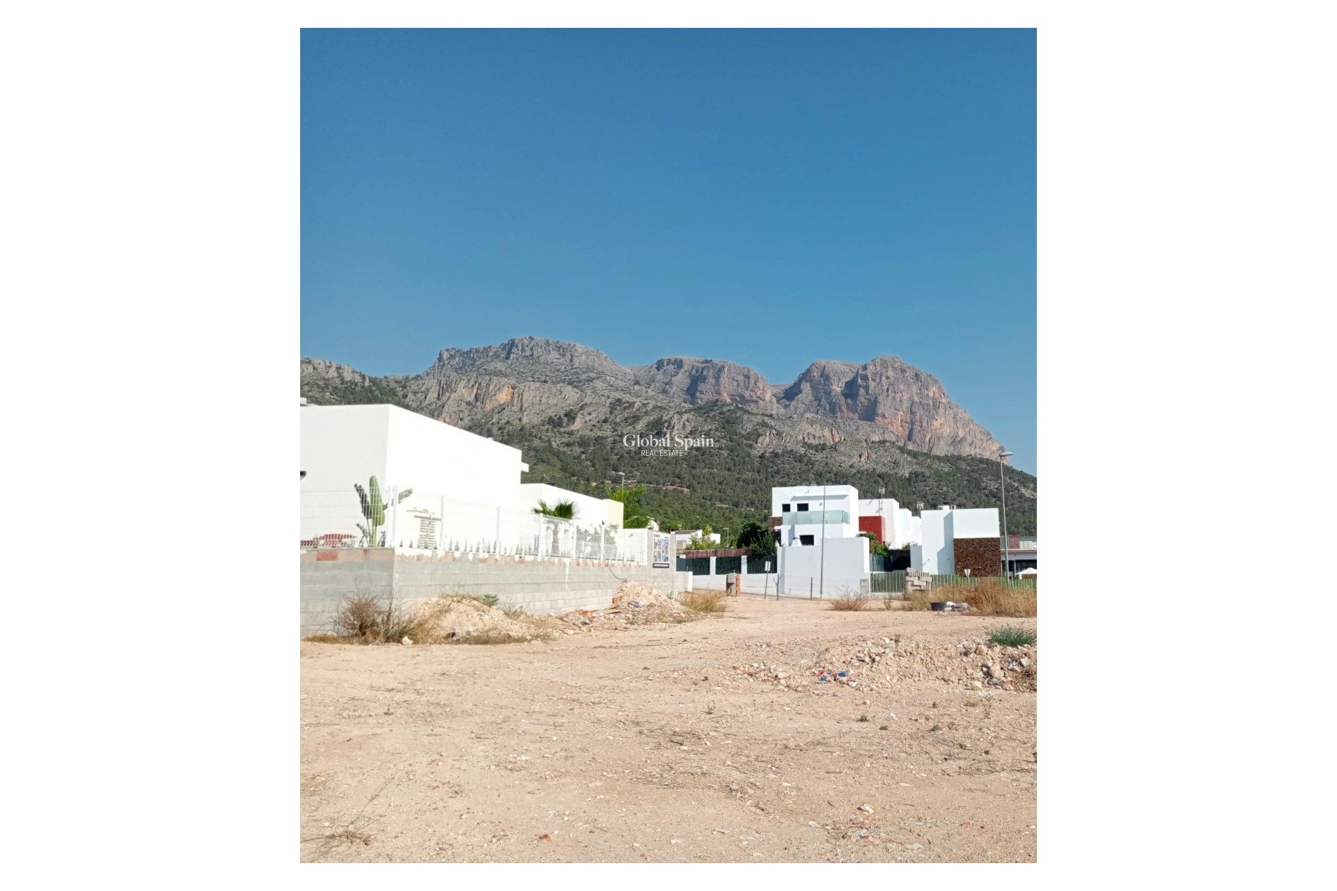 Resale - urban plot -
POLOP - Polop