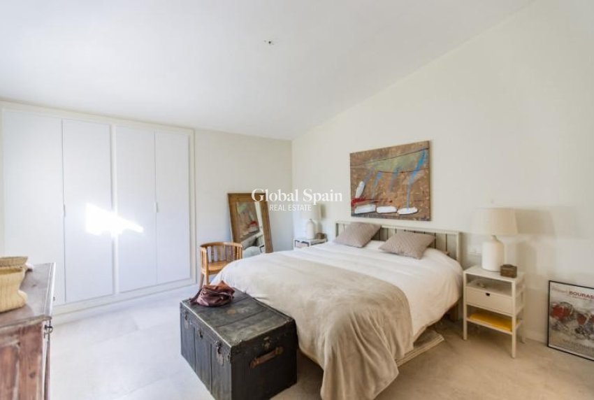 Resale - Vila -
CALVIÁ - COSTA DE LA CALMA