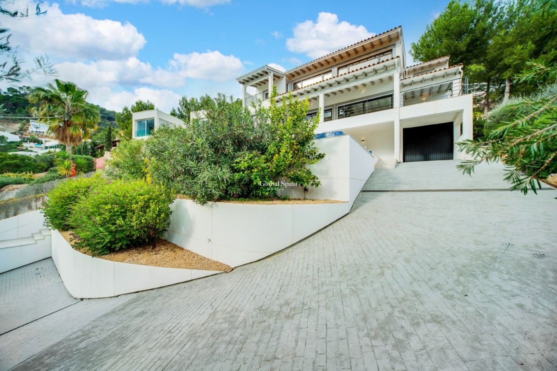 Resale - Vila -
Palma - SON VIDA