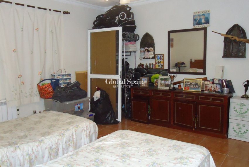 Resale - VILLA -
ABANILLA - Inland