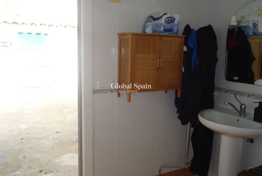 Resale - VILLA -
ABANILLA - Inland