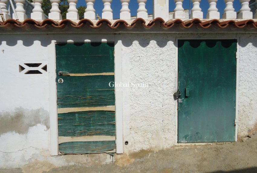 Resale - VILLA -
ABANILLA - Inland