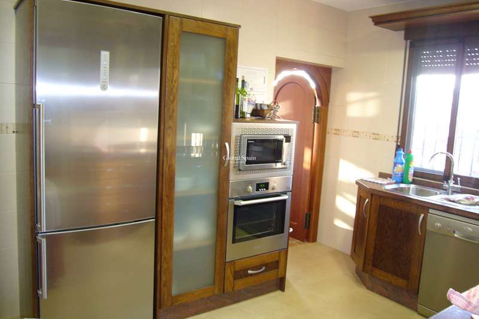 Resale - VILLA -
ABANILLA - Inland