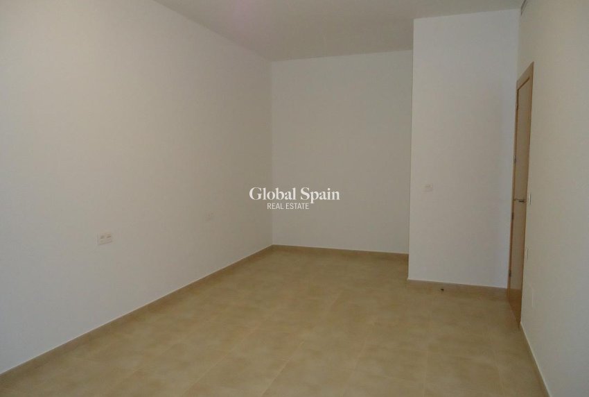 Resale - VILLA -
ABANILLA - Inland