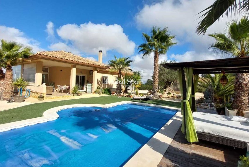 Resale - VILLA -
ABANILLA - La Zarza