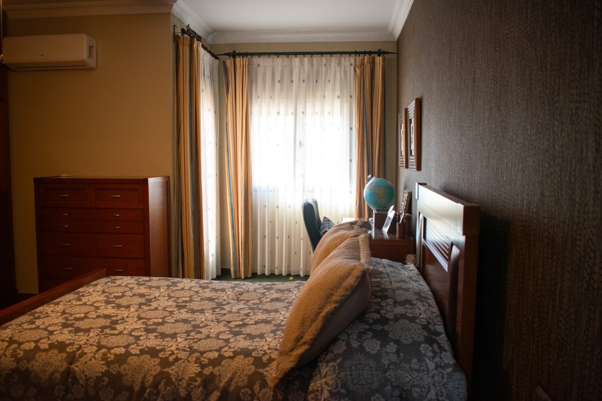 Resale - VILLA -
ALBACETE - Hellin