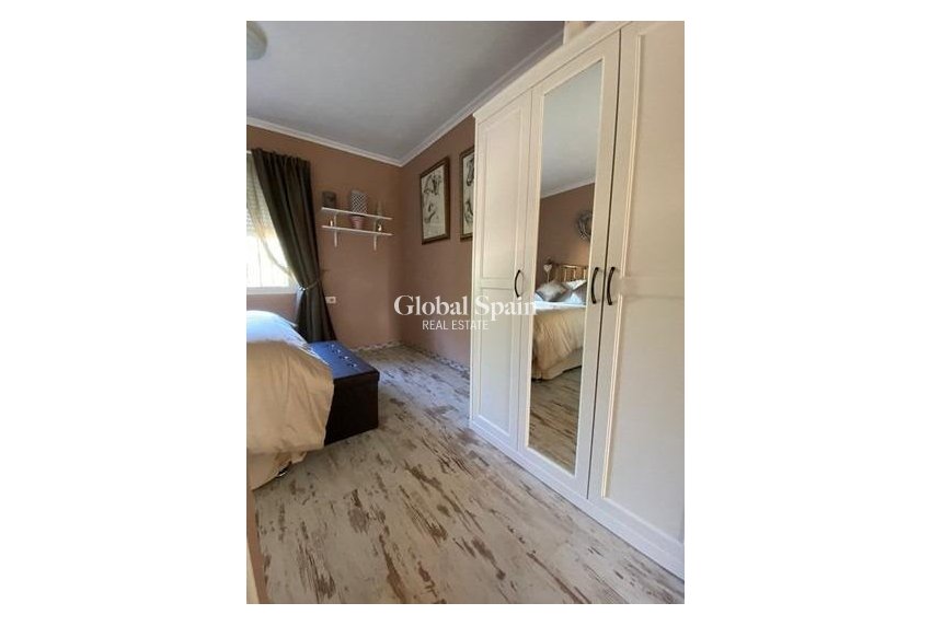 Resale - VILLA -
ALBATERA - Campo De Albatera