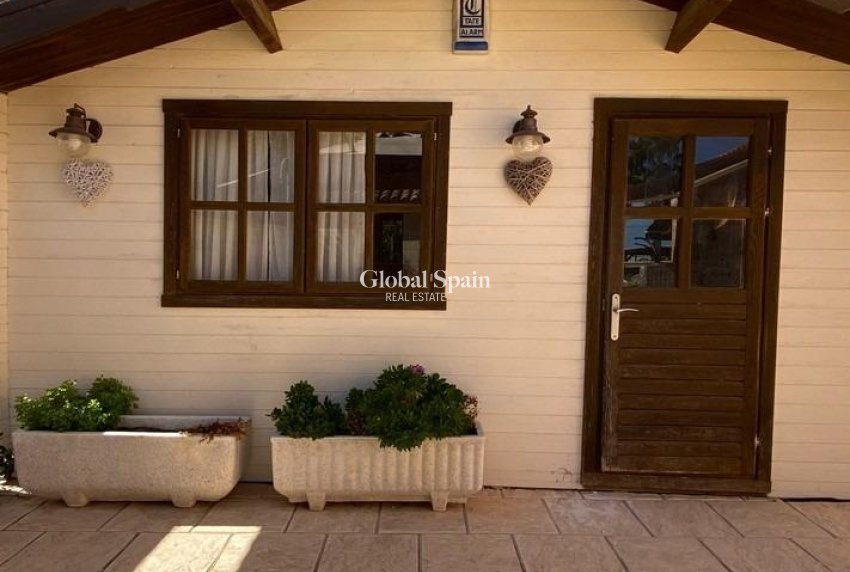 Resale - VILLA -
ALBATERA - Campo De Albatera