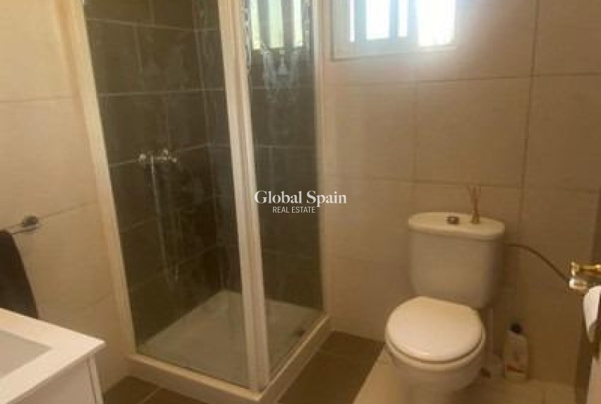 Resale - VILLA -
ALBATERA - Campo De Albatera