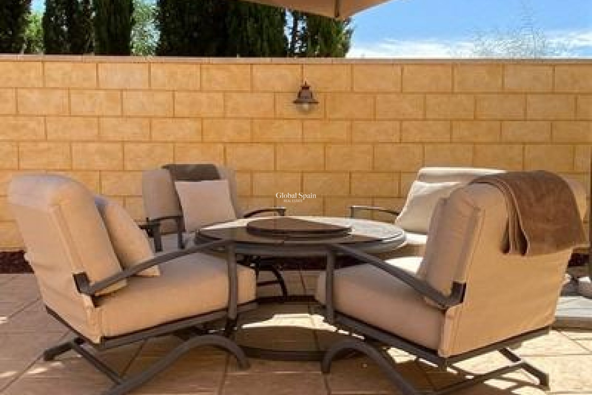 Resale - VILLA -
ALBATERA - Campo De Albatera