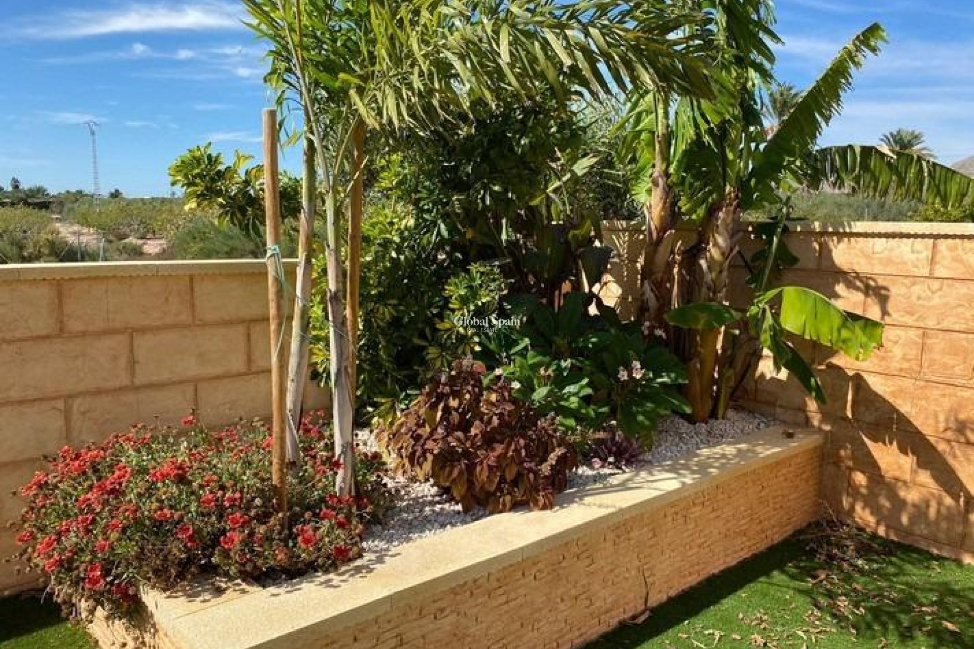 Resale - VILLA -
ALBATERA - Campo De Albatera