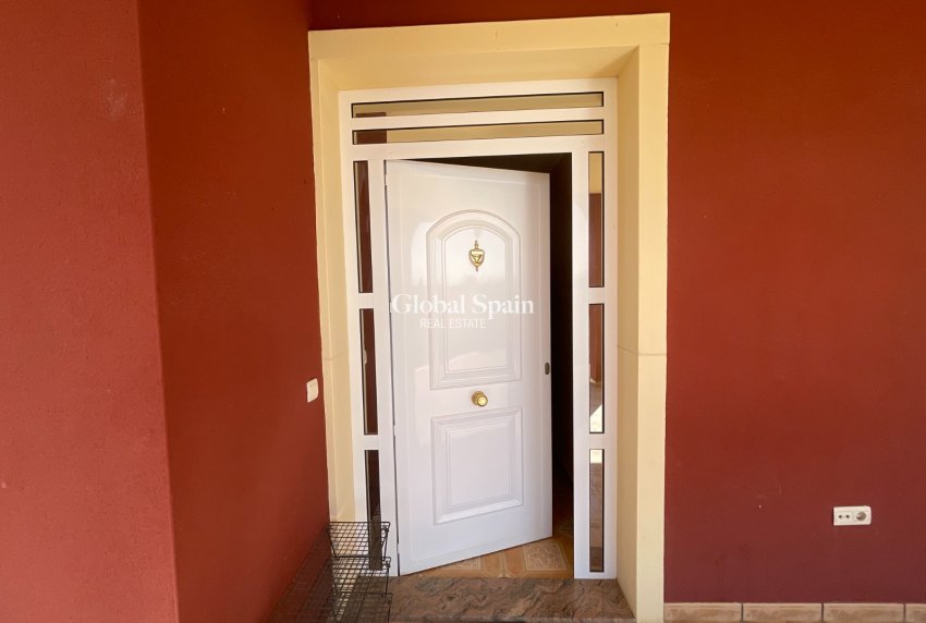 Resale - VILLA -
ALBATERA - Inland