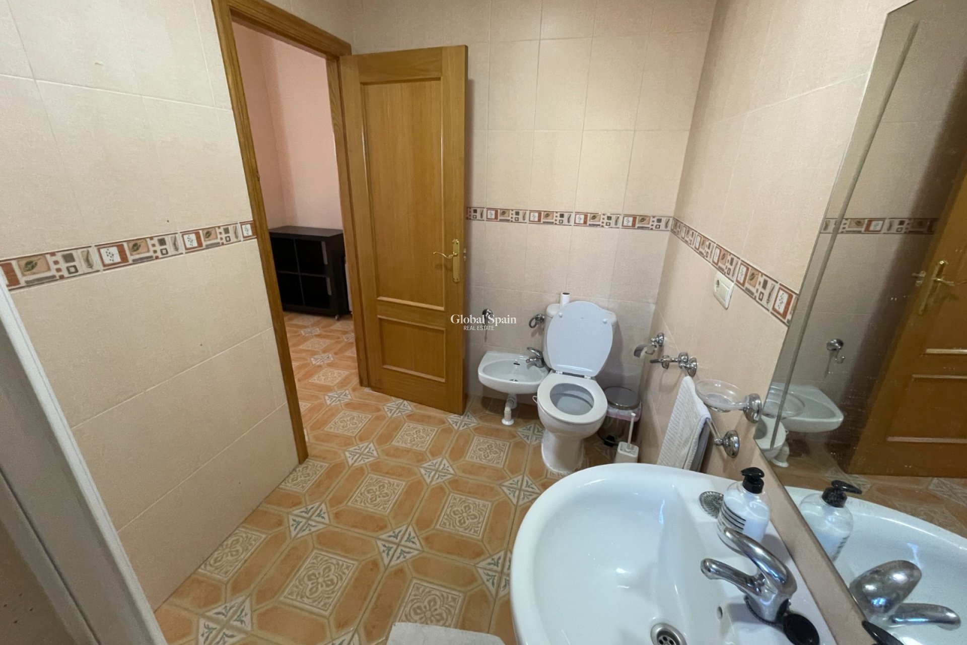 Resale - VILLA -
ALBATERA - Inland