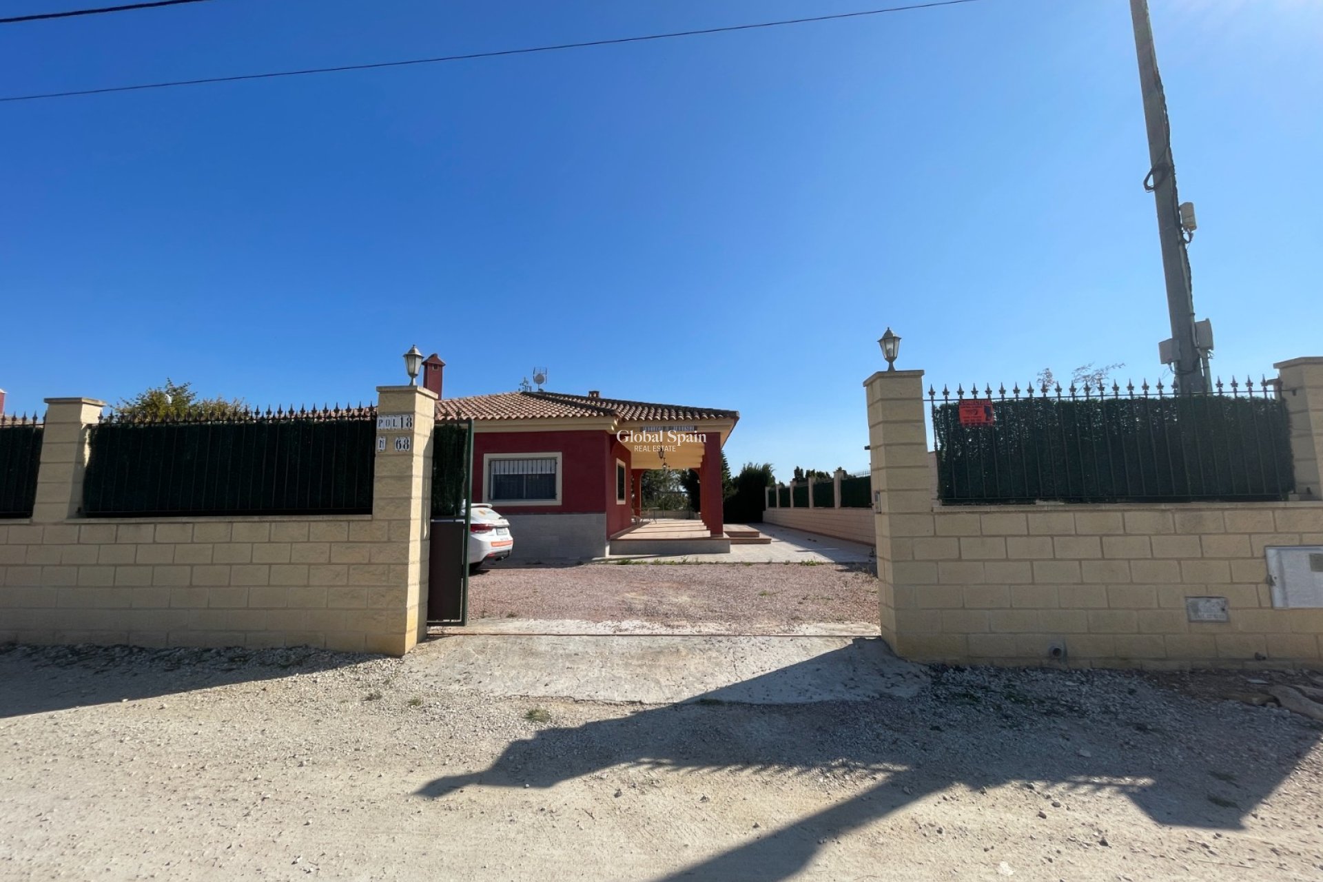 Resale - VILLA -
ALBATERA - Inland