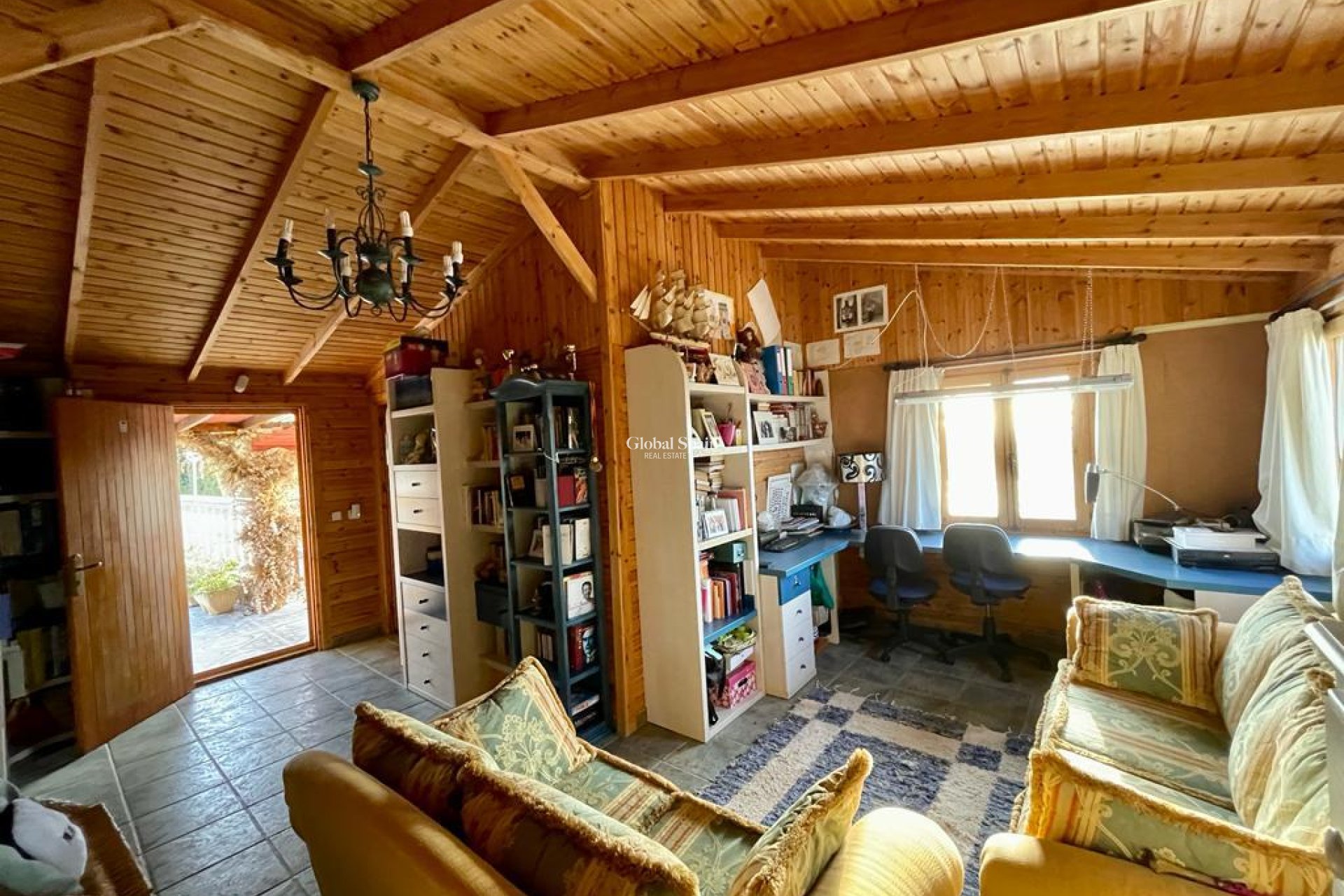 Resale - VILLA -
ALBATERA - Inland