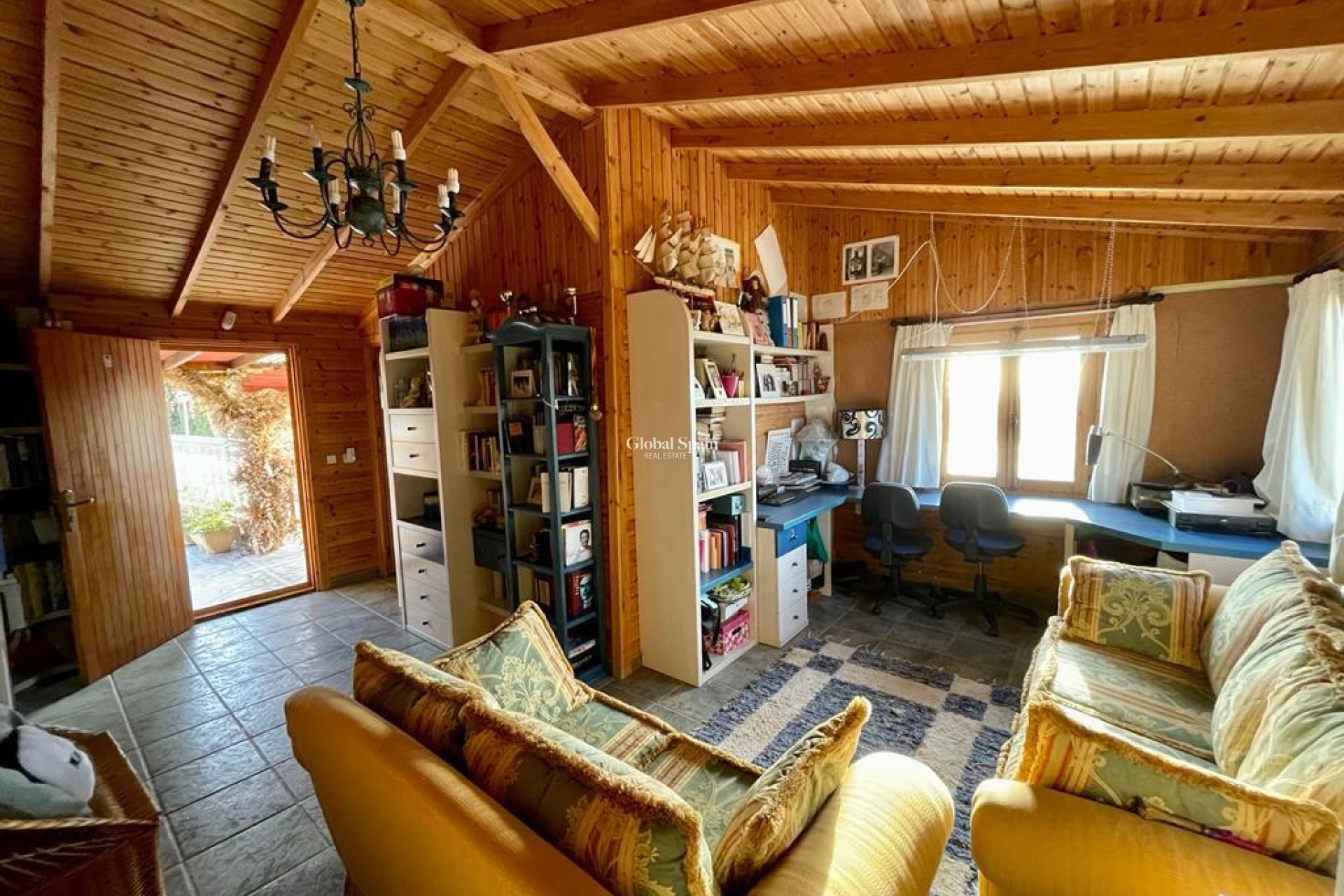 Resale - VILLA -
ALBATERA - Inland