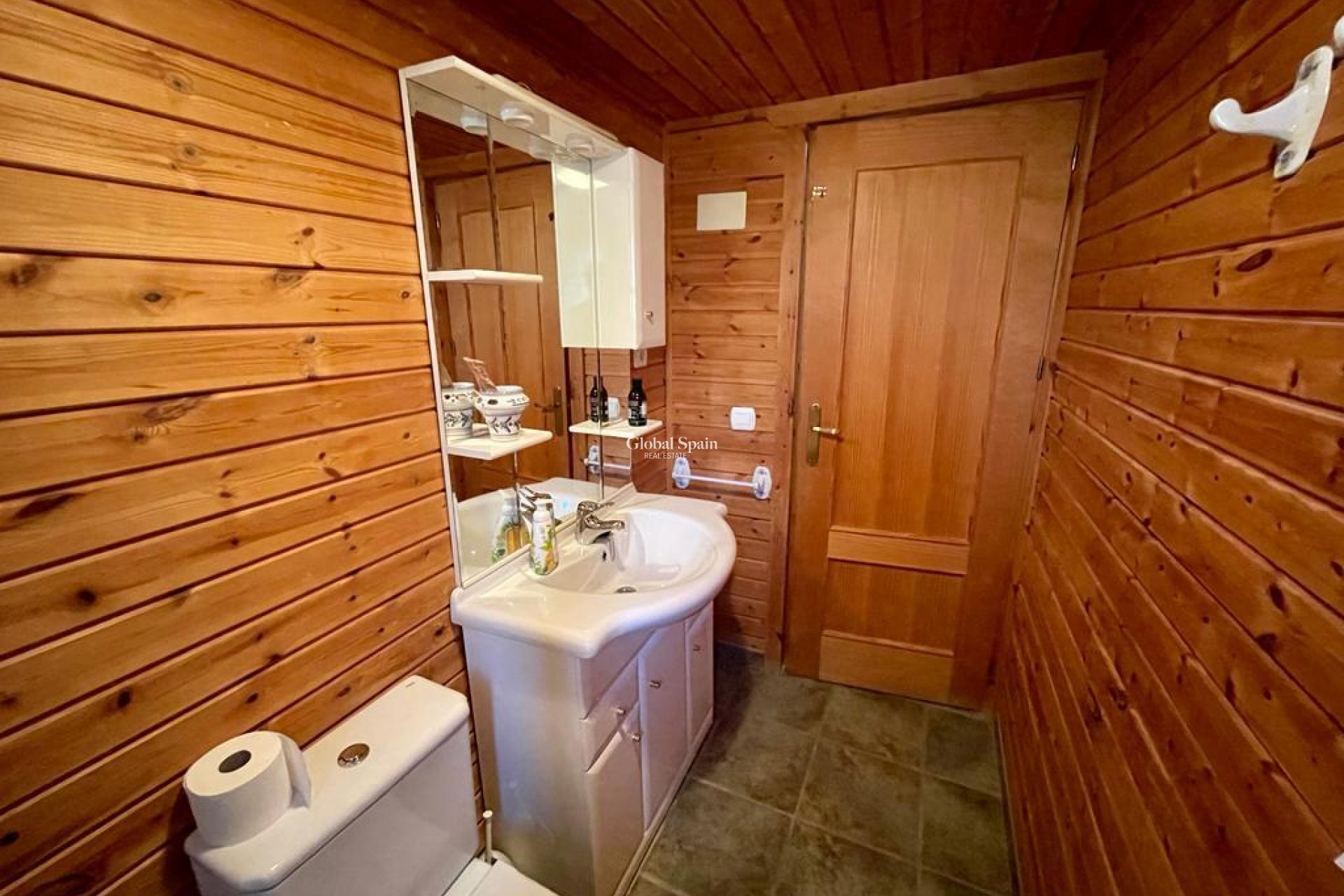 Resale - VILLA -
ALBATERA - Inland