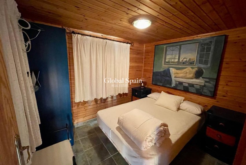 Resale - VILLA -
ALBATERA - Inland