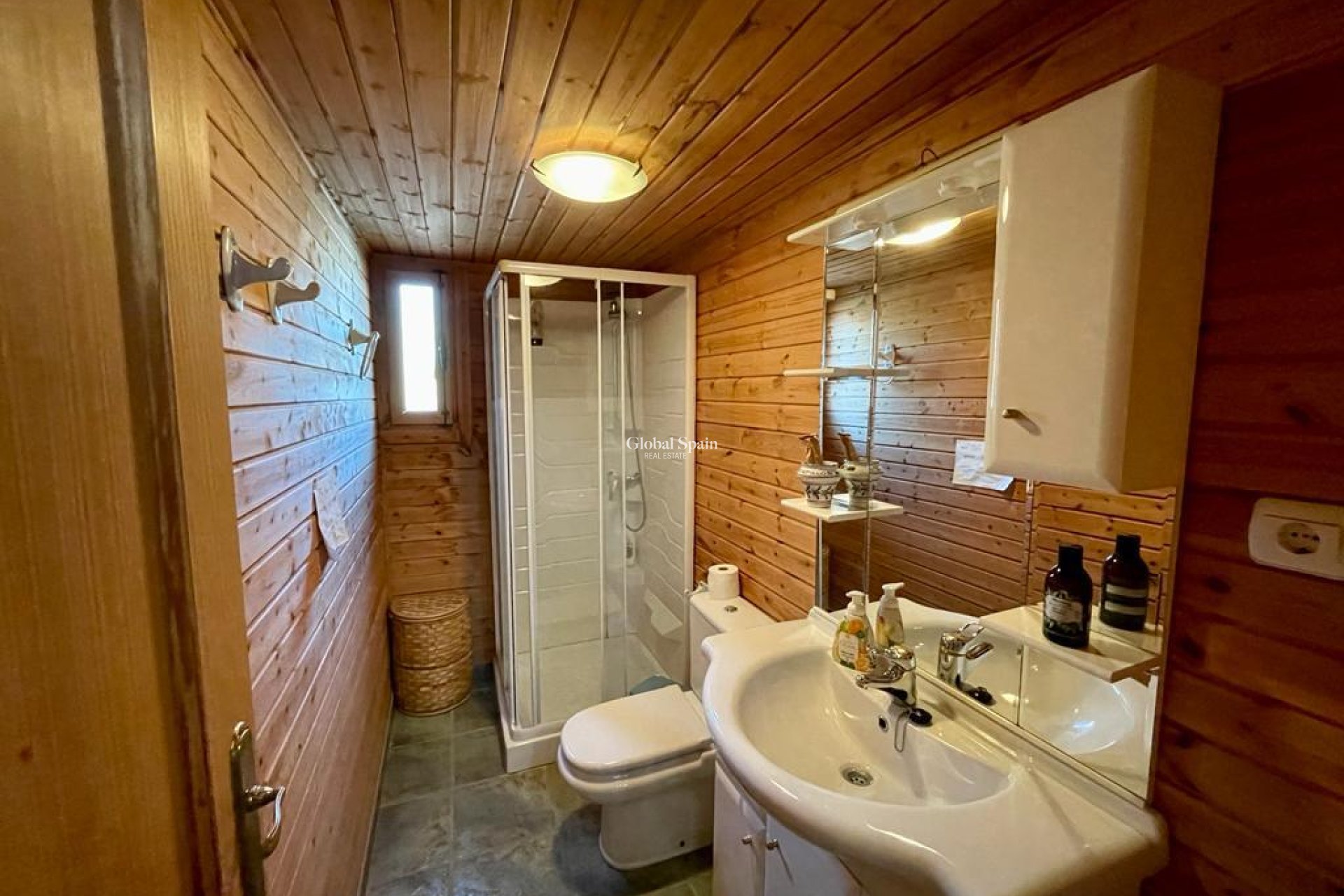 Resale - VILLA -
ALBATERA - Inland