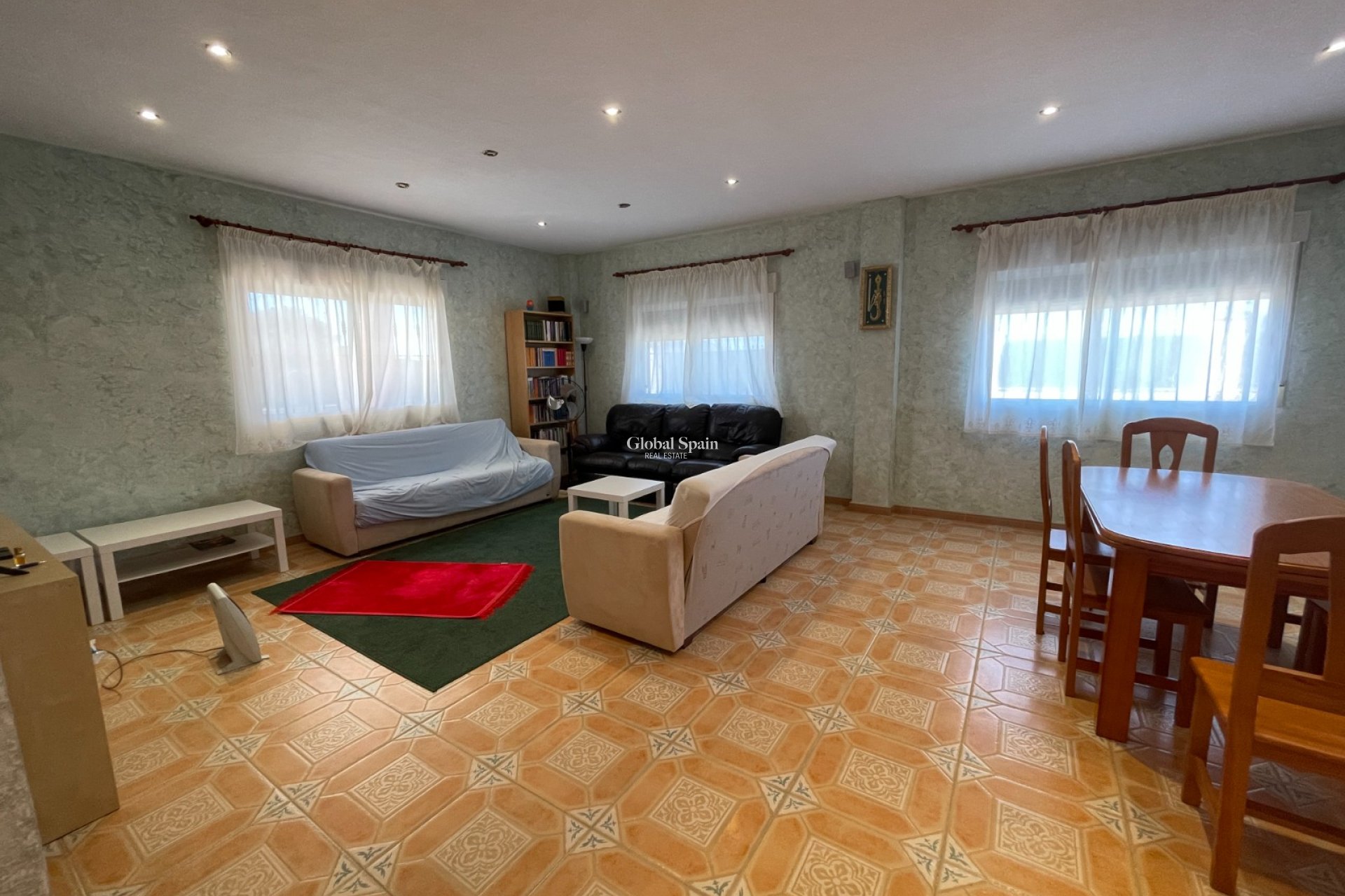 Resale - VILLA -
ALBATERA - Inland
