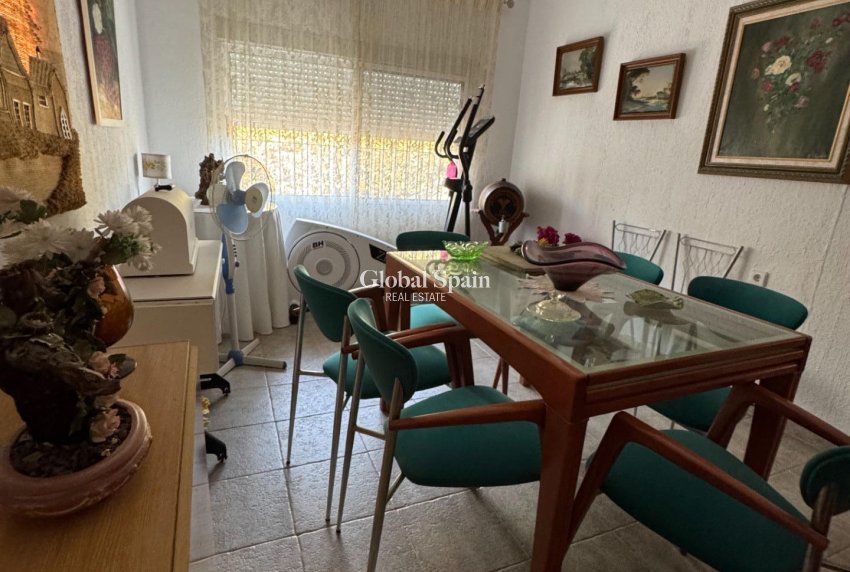 Resale - VILLA -
ALBATERA - Partida Lomas