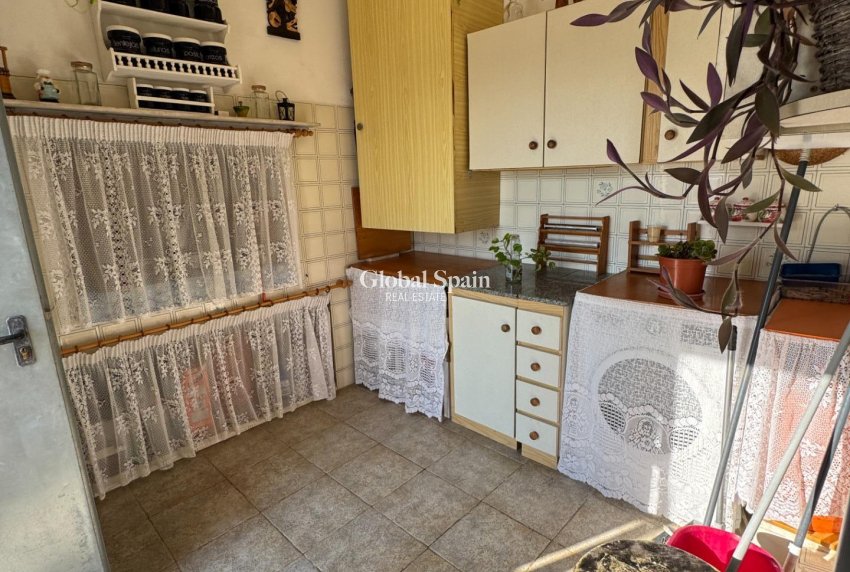 Resale - VILLA -
ALBATERA - Partida Lomas