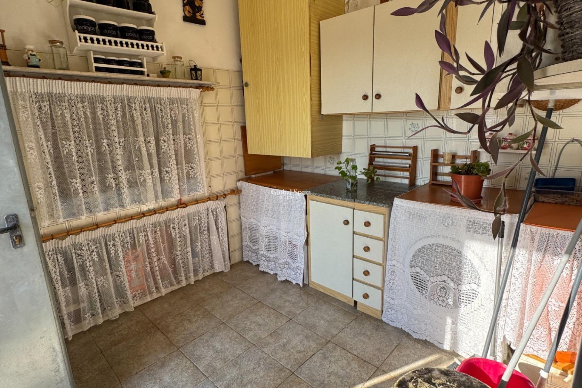 Resale - VILLA -
ALBATERA - Partida Lomas