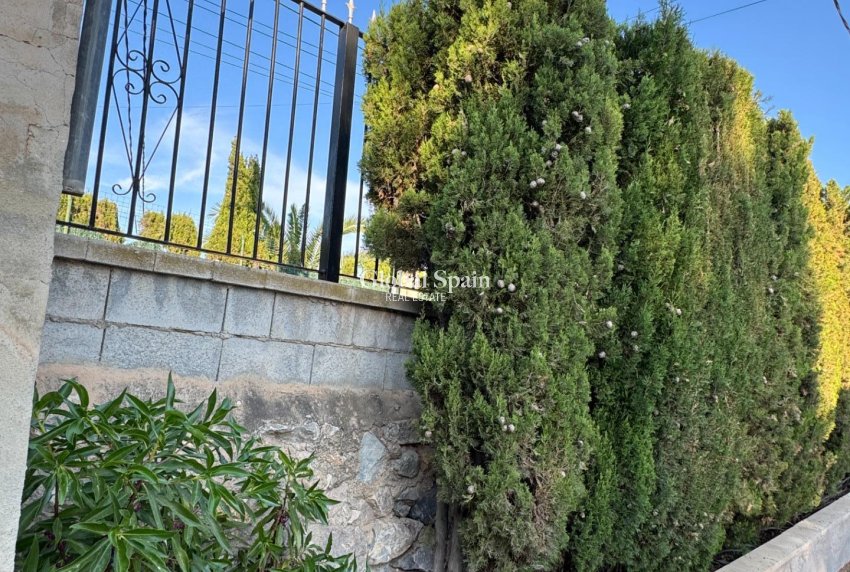 Resale - VILLA -
ALBATERA - Partida Lomas