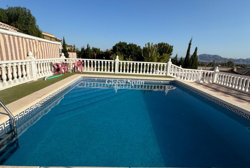 Resale - VILLA -
ALBATERA - Partida Lomas