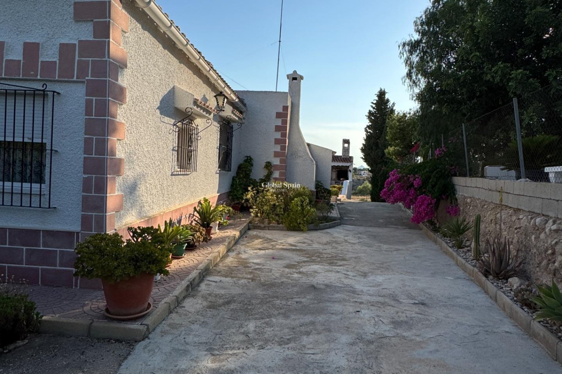 Resale - VILLA -
ALBATERA - Partida Lomas